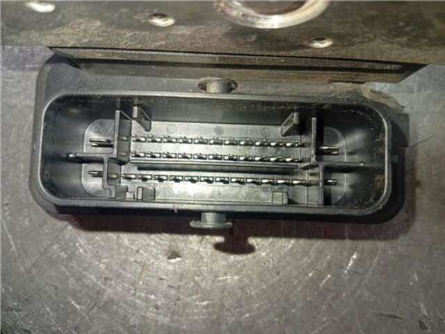 Foto 3ª: Abs Renault Clio 0.9 BUSINESS [0.9 LTR. - 66 KW TCE ENERGY BIVALENT. GASOLINA - GPL]