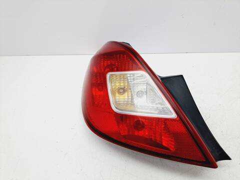 Piloto Trasero Izquierdo Opel Corsa 50CV 37KW