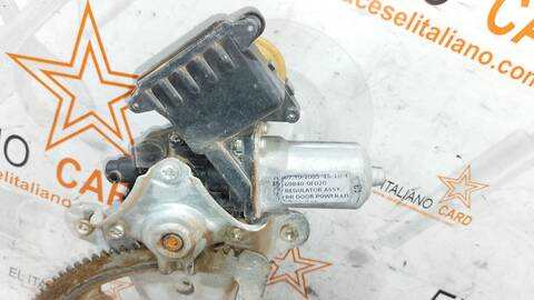 Foto 4ª: Elevalunas Manual Trasero Izquierdo Toyota Corolla 1.8 LUNA 129CV 95KW [1ZZ-FE] (2005)