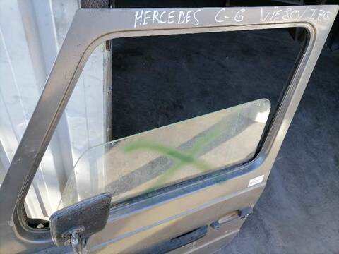 Foto 3ª: Puerta Delantera Izquierda Mercedes Clase G 230 72CV 53KW