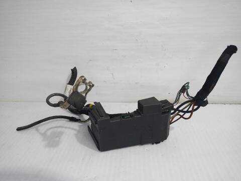 Caja Reles Fusibles Peugeot 3008 STYLE 114CV