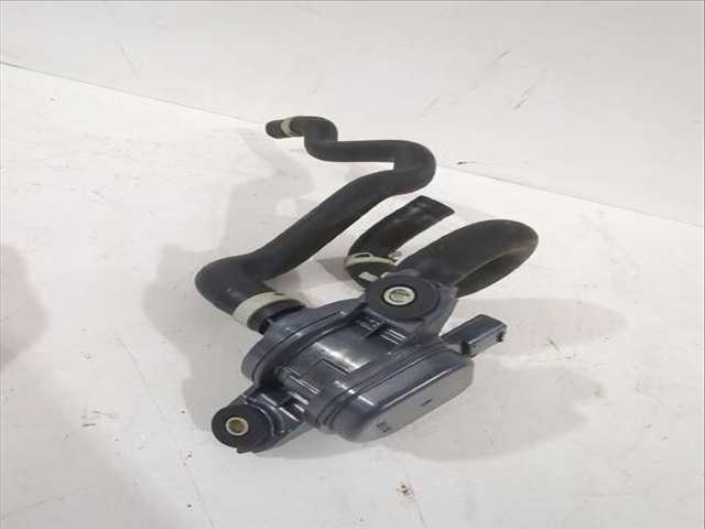 Foto 3ª: Bomba de Agua Toyota Corolla 1.8 HYBRID ZWE211) 122CV [2ZR-FXE] (2019)