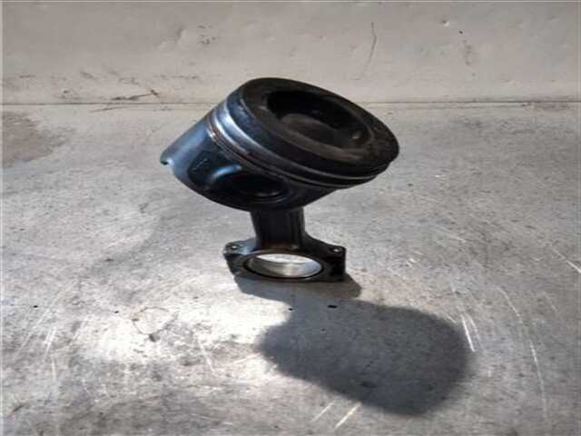 Foto 3ª: Despiece Motor Renault Scenic 1.5 CONFORT AUTHENTIQUE [1.5 LTR. - 60 KW DCI DIESEL] (JM)(2003-_) [K9K722]