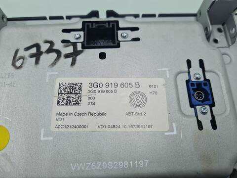 Foto 3ª: Pantalla Multifuncion Volkswagen Golf COMFORTLINE BLUEMOTION 150CV 110KW [CZDA] (2016)
