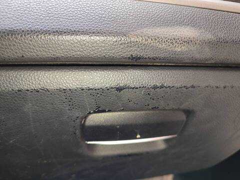 Foto 3ª: Guantera Bmw Serie 1 114 N47D20C BERLINA (2004)