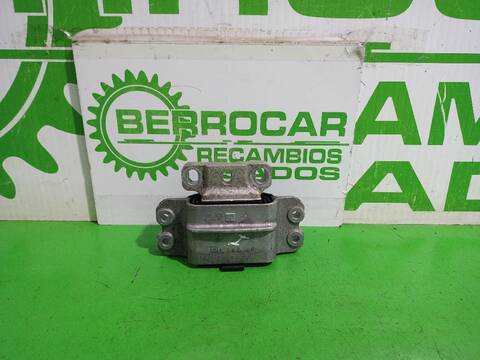 Soporte Motor Volkswagen Golf ADVANCE 105CV