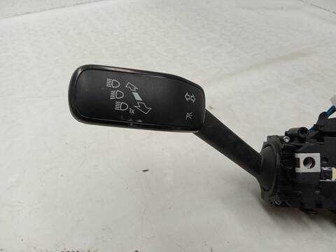 Foto 3ª: Mando Multifuncion Volkswagen Golf 2.0 TDI 116CV 85KW [DSUD,DXRC,DTRB,DTRD] (2022)