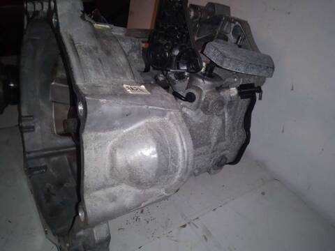 Foto 2ª: Caja Cambios Volkswagen Passat 2.0 TDI BERLINA 110CV 81KW (2010)