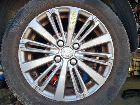 LLanta Chapa Peugeot 208 ALLURE 99CV 73KW