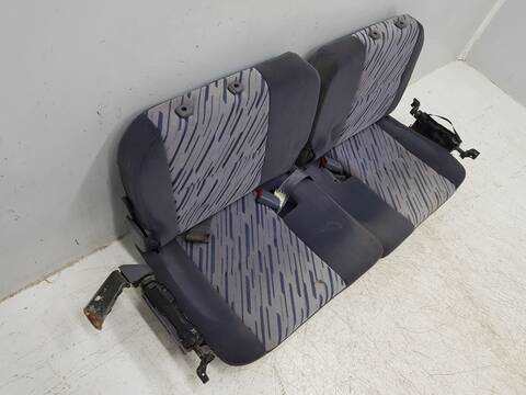 Foto 2ª: Asientos Tercera Fila Toyota Land Cruiser TD VX 5-PTAS.) KZJ95) (1996)