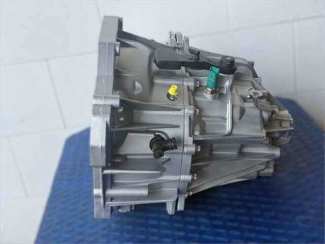 Foto 3ª: Caja Cambios Renault Master 2.5 COMBI 2.8T L1 9-PL. [2.5 LTR. - 84 KW DIESEL]