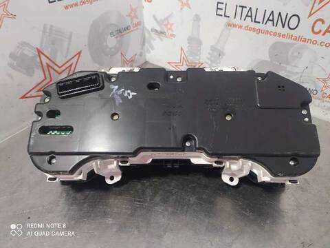 Foto 3ª: Cuadro de Instrumentos Toyota Auris HYBRID ACTIVE 99CV 73KW [2ZR] (2010)