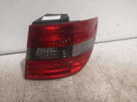 Piloto Trasero Derecho Mercedes Clase B 150 640941