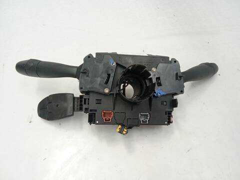Foto 4ª: Mando Multifuncion Peugeot 207 1.6 16V VTI 120CV 88KW [5FS (EP6C),5FW (EP6),EP6] (2012)