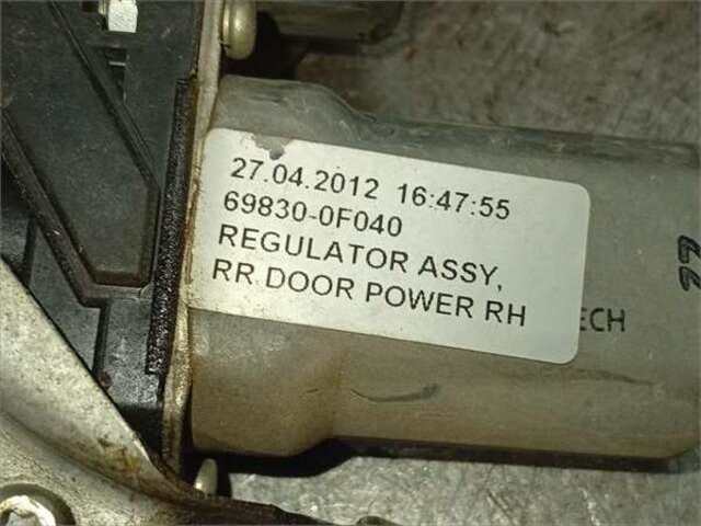 Foto 2ª: Elevalunas Eléctrico Trasero Derecho Toyota Verso 2.0 D-4D [1AD-FTV]