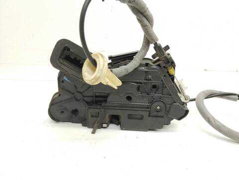 Foto 3ª: Cerradura Puerta Delantera Izquierda Volkswagen Golf 1.6 TDI DPF 105CV 77KW [CLH] (2015)
