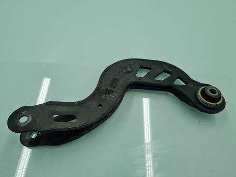 Foto 3ª: Brazo Suspension Trasero Izquierdo Mercedes Clase A 140 A 45 AMG 4-MATIC 176.052) 381CV 280KW [133980] (2017)