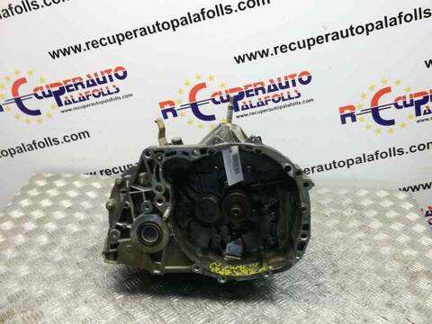 Foto 3ª: Caja Cambios Nissan Almera VERSION INDEFINIDA (2000)