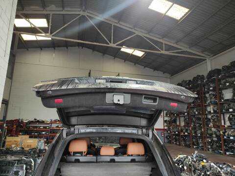 Foto 2ª: Portón Porsche Cayenne M5501 (2007)