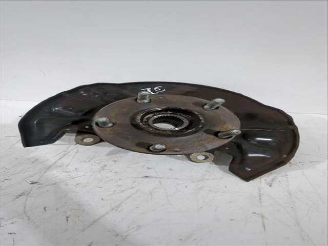 Foto 2ª: Mangueta Delantera Izquierda Toyota Corolla 2.2 D-4D AUR10_) 177CV [2AD-FHV] (2004)