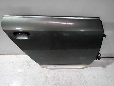 Foto 2ª: Puerta Trasera Derecha Audi A6 2.5 TDI QUATTRO AVANT 180CV 132KW [BAU] (2001)