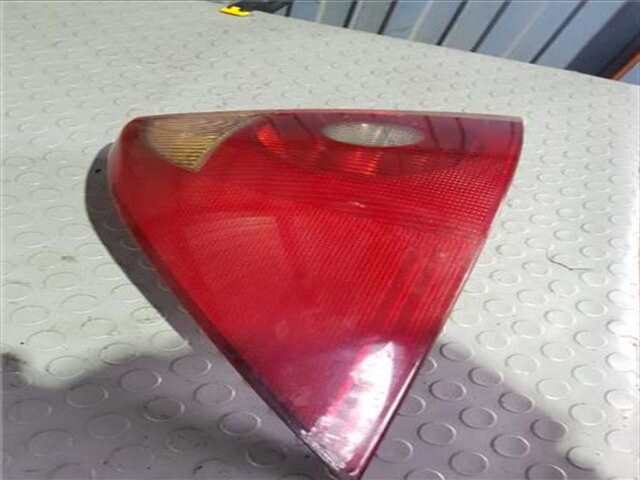 Foto 2ª: Piloto Trasero Izquierdo Ford Mondeo 2.0 16V TDDI - TDCI [D6BA]