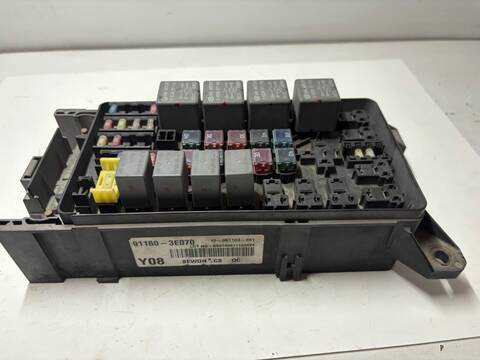 Caja Reles Fusibles Kia Sportage D4EA-F