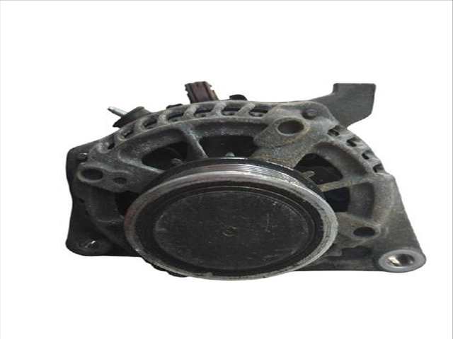 Foto 2ª: Alternador Toyota Yaris 1.4 D NLP130_ NLP130) (2010)