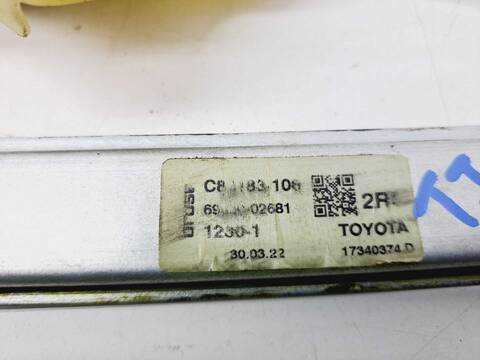 Foto 4ª: Elevalunas Manual Trasero Izquierdo Toyota Corolla 1.8 98CV 72KW [2ZRFXE] (2022)