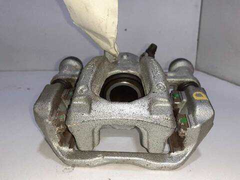 Foto 2ª: Pinza Freno Trasera Derecho Mercedes Clase V 200 136CV 100KW (2014)