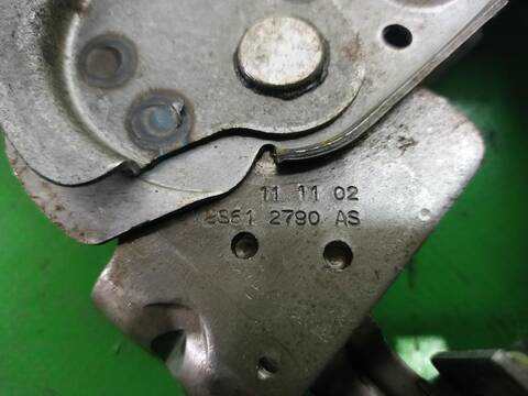 Foto 2ª: Freno de Mano Ford Fiesta AMBIENTE 68CV [F6JA] (2001)