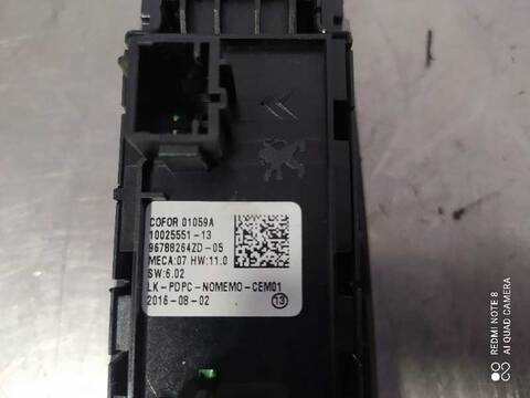 Foto 3ª: Botonera Elevalunas Peugeot 308 STYLE 120CV 88KW [BH01] (2017)