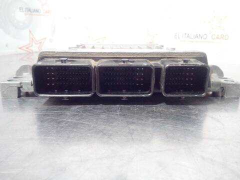 Foto 3ª: Centralita Motor ECU Renault Megane AUTHENTIQUE BERLINA 106CV 78KW II BERLINA 5P [K9K P7] (2006)