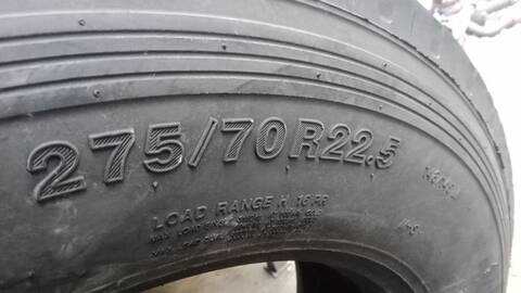 Foto 3ª: Neumatico Volvo FL 7.2 DIESEL 241CV 177KW [D 4T./D7E240EC06] (2007)