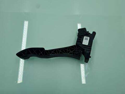 Pedal Acelerador Volkswagen Touran ADVANCE BMT 150CV 110KW