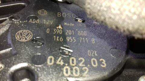 Foto 3ª: Motor Limpia Trasero Volkswagen Golf TRENDLINE BERLINA 115CV 85KW [BAG] (2004)