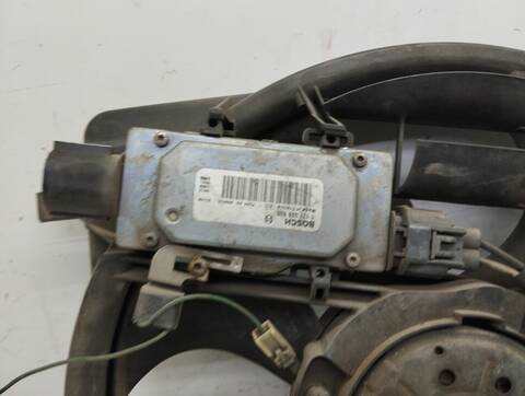 Foto 2ª: Electroventilador Mazda 3 1.6 CRDT ACTIVE BERLINA 109CV 80KW [Y6] (2009)