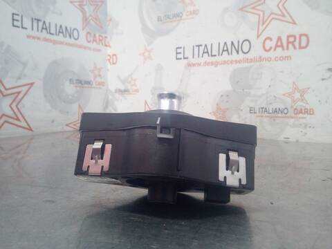 Foto 3ª: Mando Luces Audi A5 2.0 TDI 105KW) 143CV [CAGA] (2010)