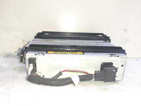 Foto 2ª: Sistema Audio Radio CD Mercedes Clase R 280 3.0 CDI CAT 224CV 165KW [642950] (2009)