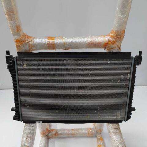 Foto 1ª: Radiador Motor Skoda Octavia 1.6 (2012)