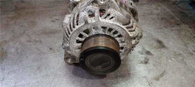 Foto 2ª: Alternador Renault Maxity 2.5 FG 110.28/32/35 [2.5 LTR. - 81 KW DIESEL] [YD25]