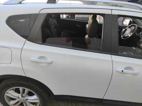 Puerta Trasera Derecha Nissan Qashqai MR20DE