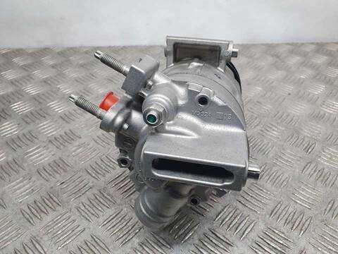 Foto 3ª: Compresor Aire Acondicionado Ford Kuga ST-LINE 150CV 110KW [YZDA] (2022)