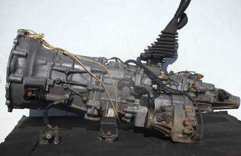 Foto 1ª: Caja Cambios Mitsubishi Montero 4M40 (1997)