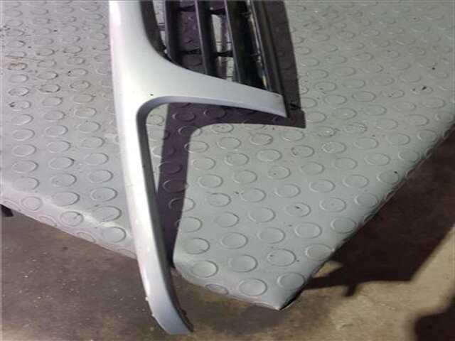 Foto 2ª: Rejilla Delantera Volkswagen Polo 64 1.9 D [AEF]