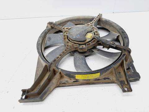 Foto 2ª: Electroventilador Hyundai Elantra 2.0 CDRI GLS 4-PTAS.) 2004) 113CV 83KW [D4EA] (2003)