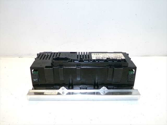 Foto 3ª: Mando Calefacción A. A. Audi A4 2.5 TDI RANCHERA,2000-2004 [BAU] (2004)