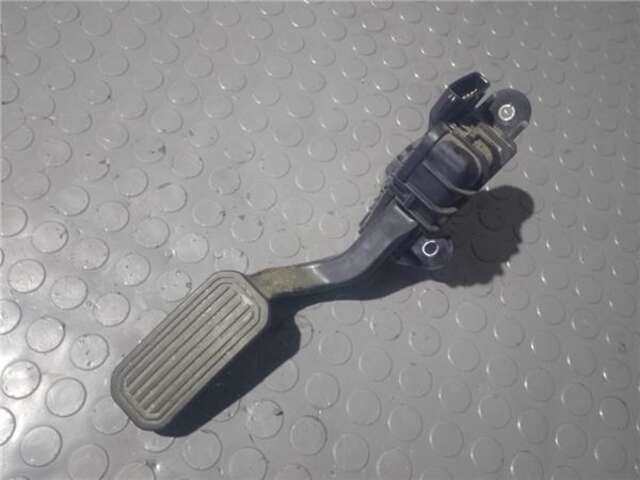 Pedal Acelerador Toyota Prius HÍBRIDO BASIS [HÍBRIDO 57 KW ( 1.5 LTR. - 57 CAT)]