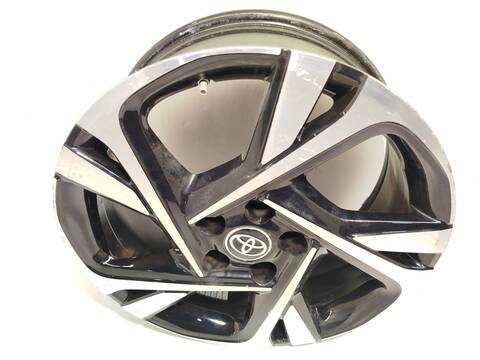 Foto 3ª: LLanta Chapa Toyota CHR 1.8 HYBRID ZYX10_ ZYX11_) 98CV 72KW [2ZR] (2023)