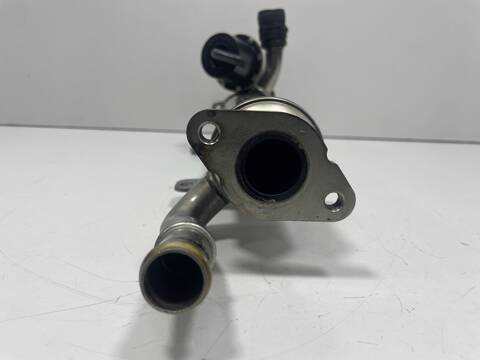 Foto 3ª: Valvula EGR Volkswagen Passat CBAB BERLINA (2008)